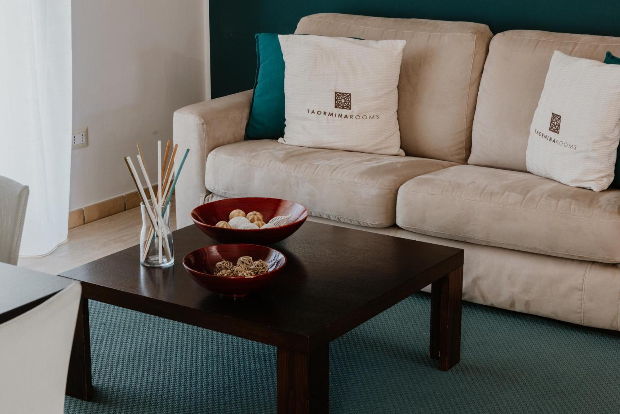 Villa Da Vinci Luxury Panoramic Apartments - Taormina Rooms Collection 外观 照片