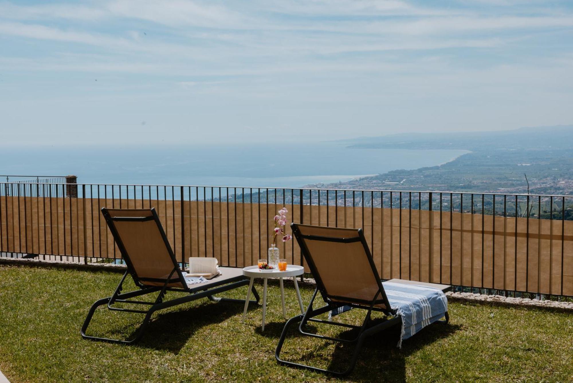 Villa Da Vinci Luxury Panoramic Apartments - Taormina Rooms Collection 外观 照片